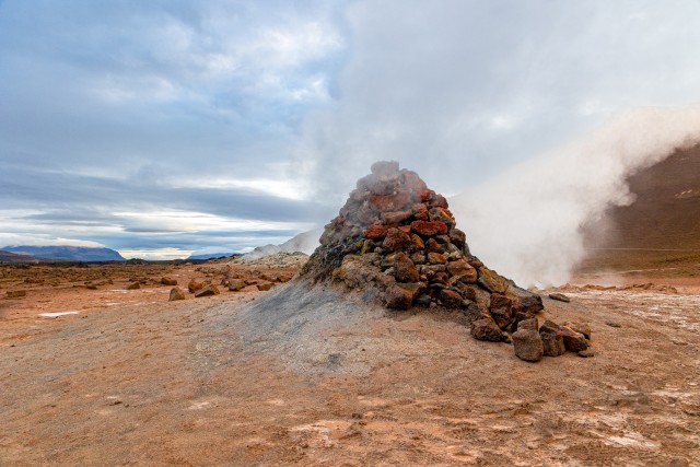 Islandi Hveriri geotermiliselt aktiivne ala