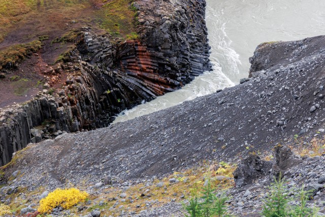 Vaade Studlagili basaltkanjonile Islandil