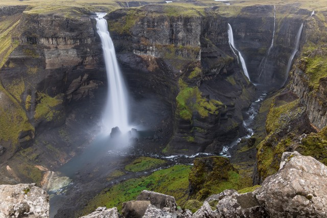 Droonivaade Islandi ühele kõrgeimale jugale, Haifossi jugale
