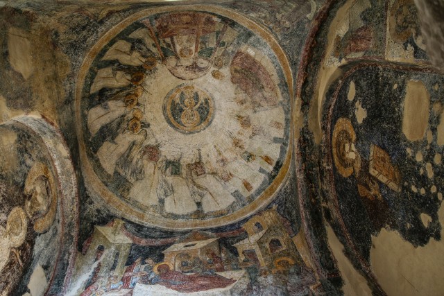 Mystras Agia Sophia klooster. Agia Sophia kloostri varemete detail laefreskodega, Kreeka