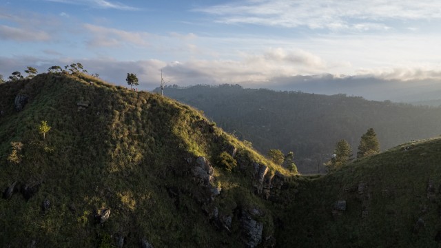 Maaliline vaade Little Adam's Peaki matkarajalt Ellas Sri Lankal