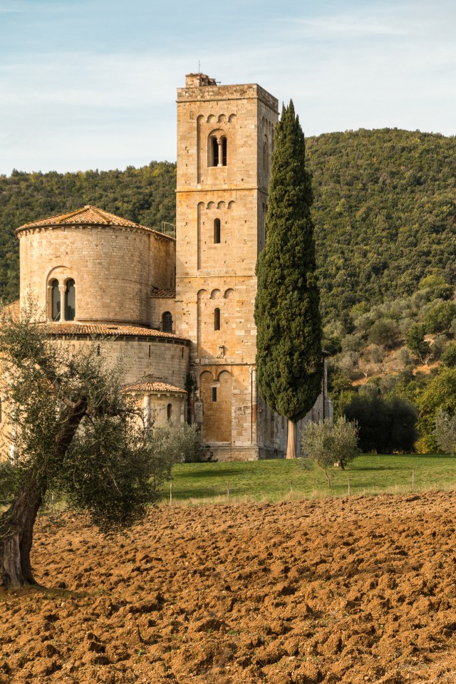 Abbazia di Sant'Antimo klooster, endine benediktiini klooster