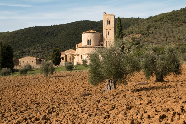 Abbazia di Sant'Antimo klooster, endine benediktiini klooster
