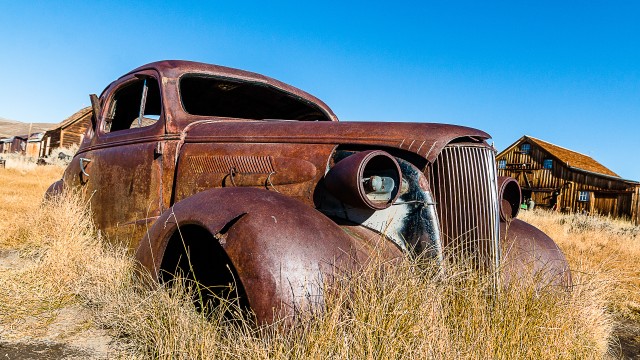 Vana sõiduauto Bodie osariigi ajaloolises pargis Californias, USAs