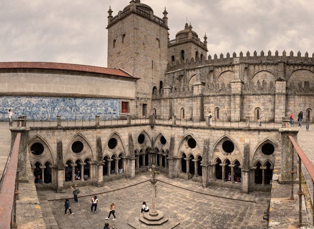 Arhitektuur, Porto katedraal, Portugal
